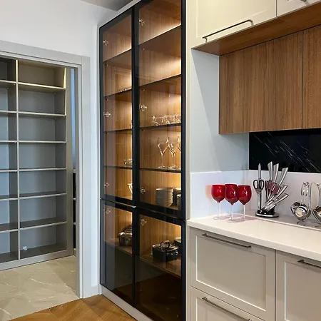 Villa Royal Garden 7