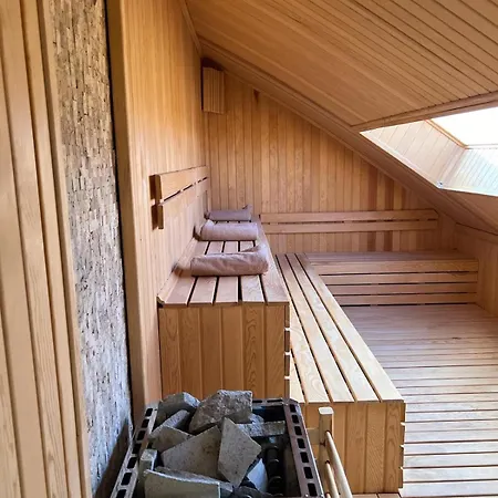 Royal Garden 7 Villa *