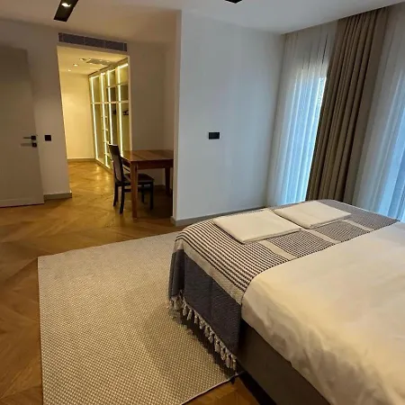 Royal Garden 7 Villa *