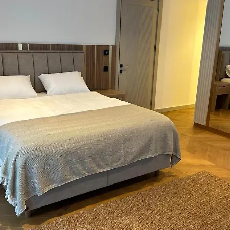 Royal Garden 7 Villa