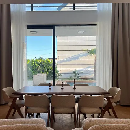 Royal Garden 7 Villa Dosemealti