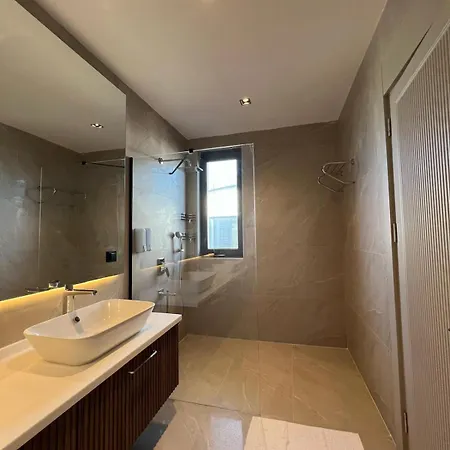 Royal Garden 7 Villa *