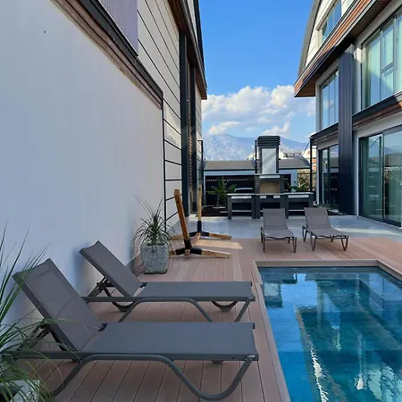 Royal Garden 7 Dosemealti