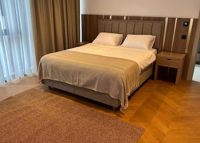 Royal Garden 7 * Dosemealti