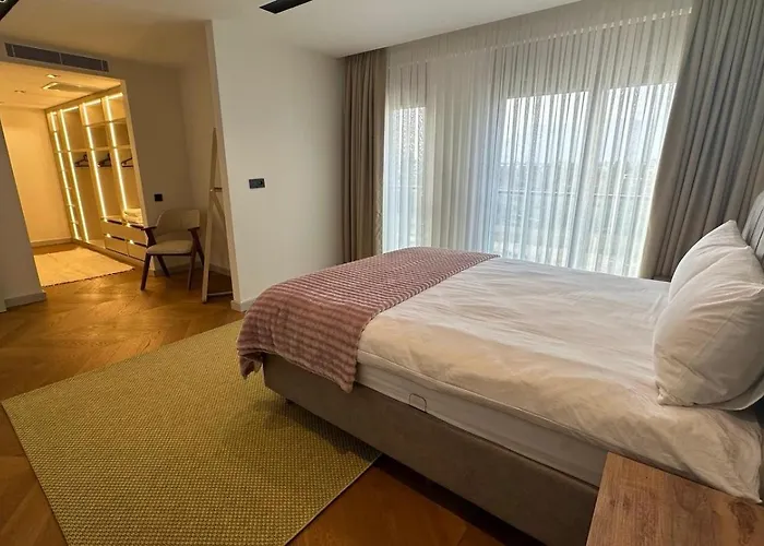 Royal Garden 7 Dosemealti